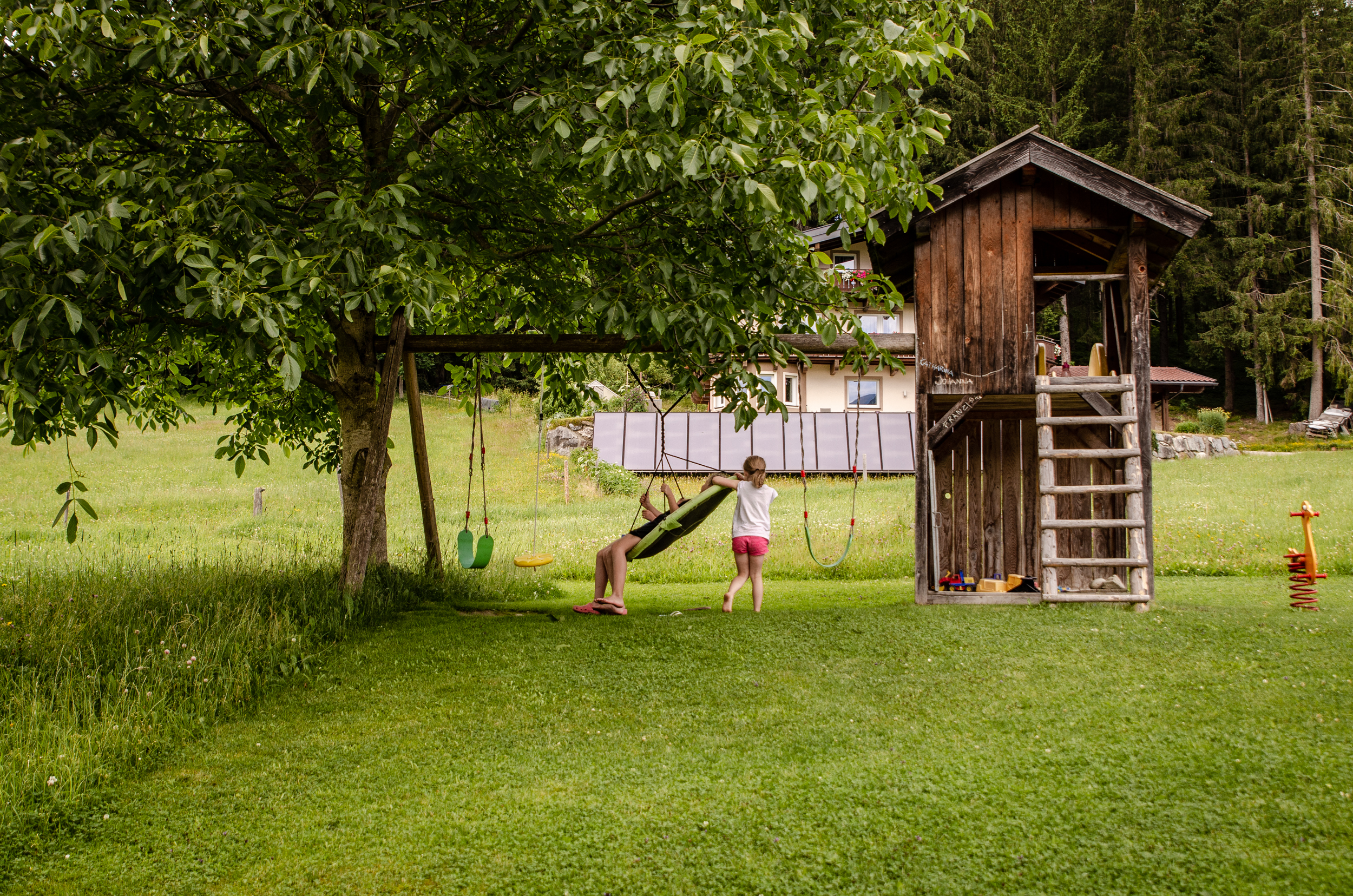 Familie Nindl auf der Alm